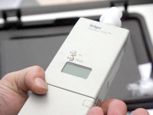 S-a răsturnat cu maşina aproape de Cernavodă